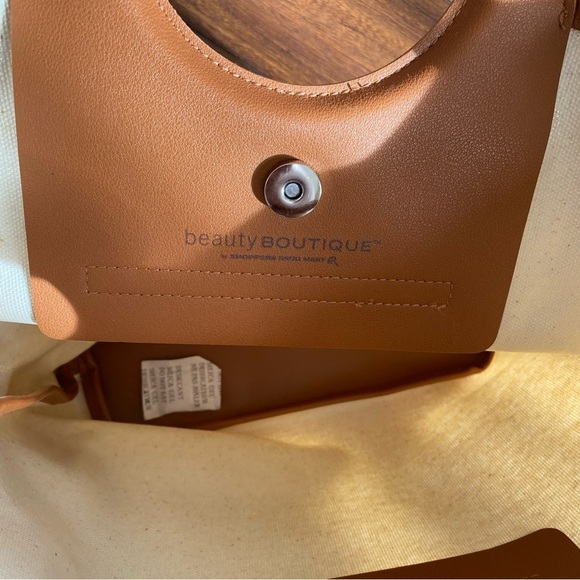 NWT Shoppers Faux Leather Trim Canvas Top Handle Carry Bag Tan and Cream - Picture 5 of 5